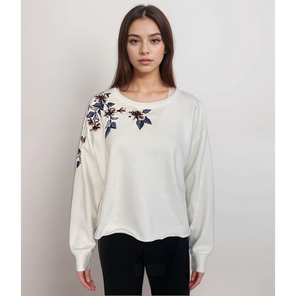 Abercrombie & Fitch Sweater Sz M White Floral Embroidered French Terry Spring - Picture 1 of 8